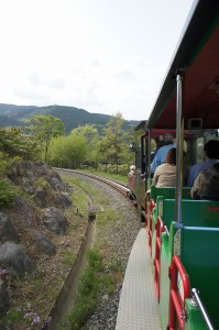 064 064